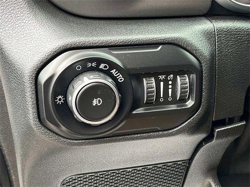 Used 2021 Jeep Wrangler Unlimited Rubicon image 29