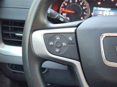 Used 2024 GMC Terrain SLE image 28