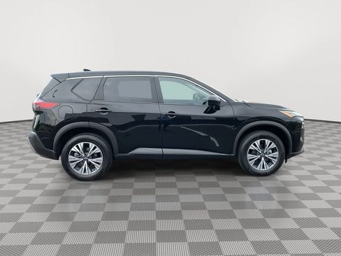 Used 2023 Nissan Rogue SV FWD image 8