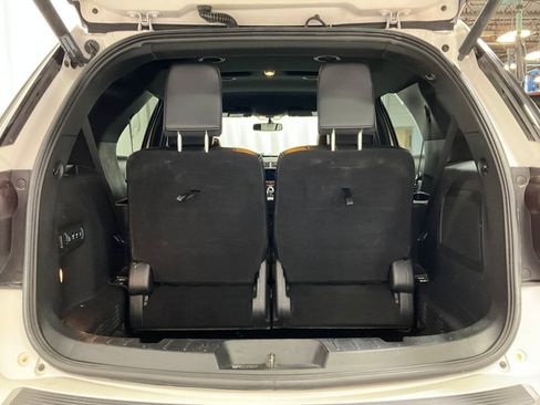 Used 2019 Ford Explorer Limited FWD image 27