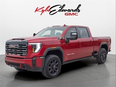 Used 2025 GMC Sierra 2500 AT4 w/ AT4 Premium Plus Package image 1