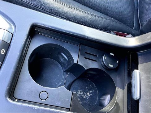 Used 2019 Land Rover Discovery Sport HSE image 24