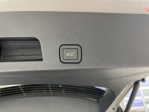 New 2026 GMC Acadia AT4 AWD/4WD image 15