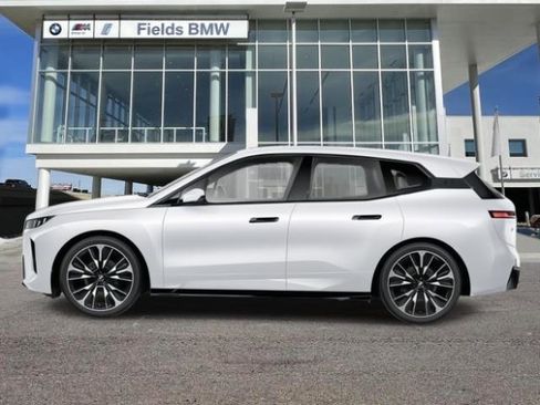 New 2026 BMW iX xDrive45 w/ Premium Package image 2