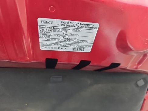 Used 2020 Ford Escape SE FWD image 31
