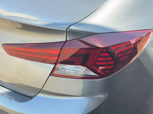 Used 2020 Hyundai Elantra SEL w/ Cargo Package (C1) FWD image 31