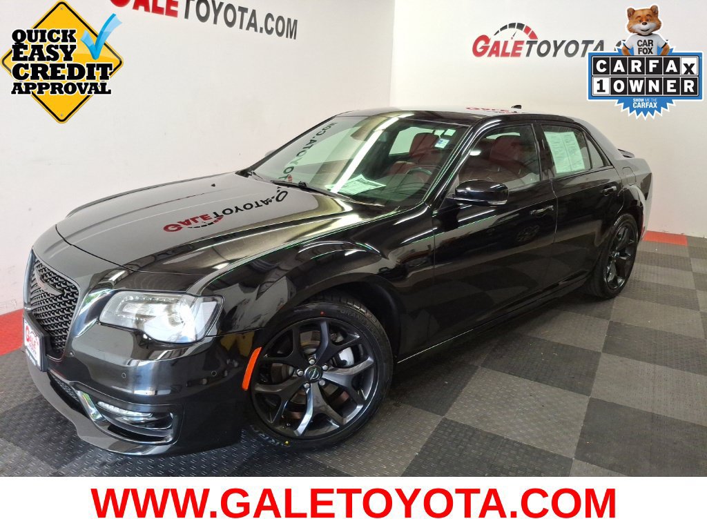 Used 2021 Chrysler 300 S w/ S Model Appearance Package RWD image 1