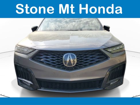 Used 2025 Acura MDX A-Spec image 2