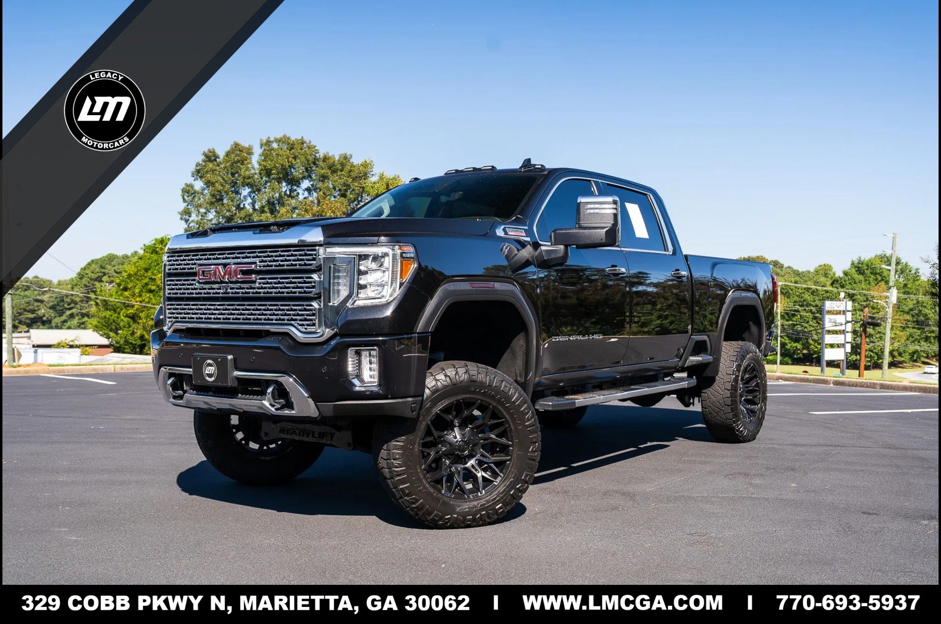 Used 2023 GMC Sierra 2500 Denali w/ Denali Ultimate Package AWD/4WD image 1