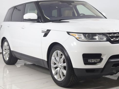 Used 2016 Land Rover Range Rover Sport SE image 37