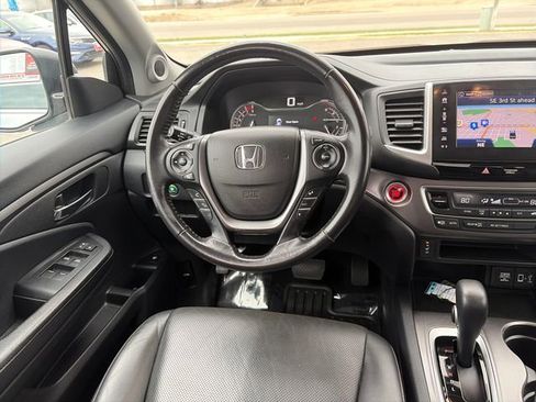 Used 2017 Honda Ridgeline RTL-T image 30
