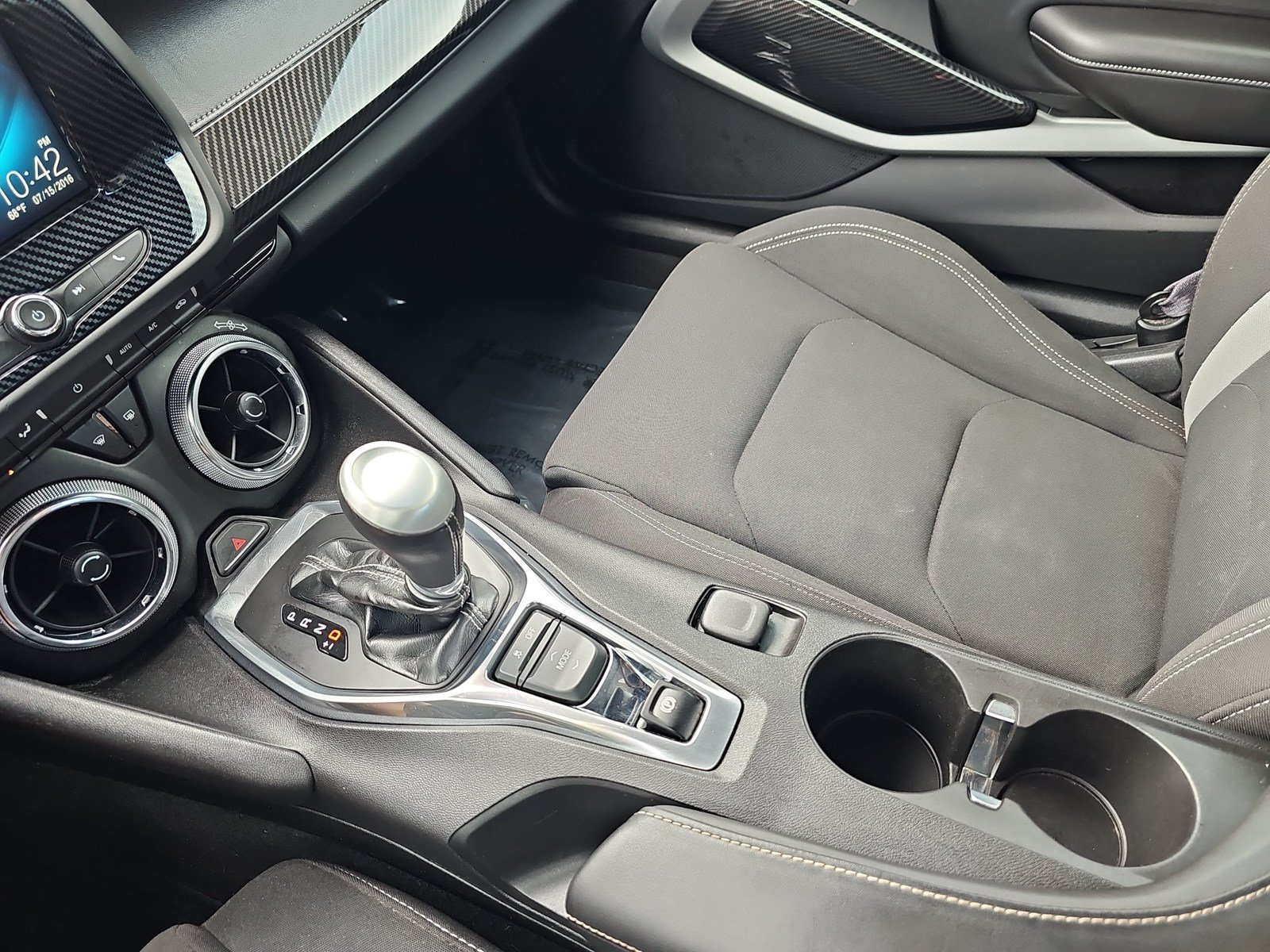 Used 2017 Chevrolet Camaro LT RWD image 21