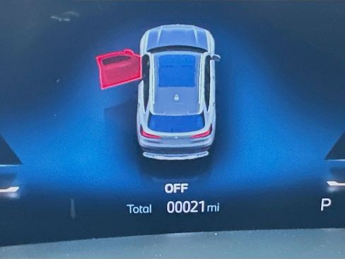 Used 2026 BMW X5 xDrive40i w/ Climate Comfort Package image 14