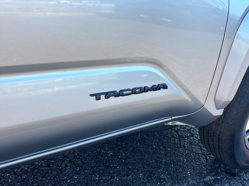 Used 2024 Toyota Tacoma TRD Sport RWD image 11