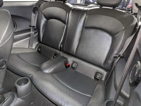 Used 2020 MINI Cooper S image 40