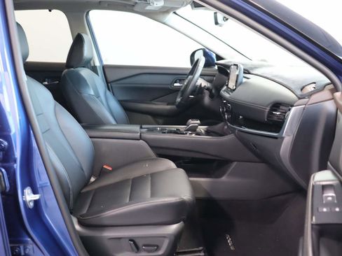 Used 2023 Nissan Rogue SL w/ SL Premium Package image 20