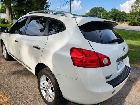 Used 2012 Nissan Rogue SV image 5