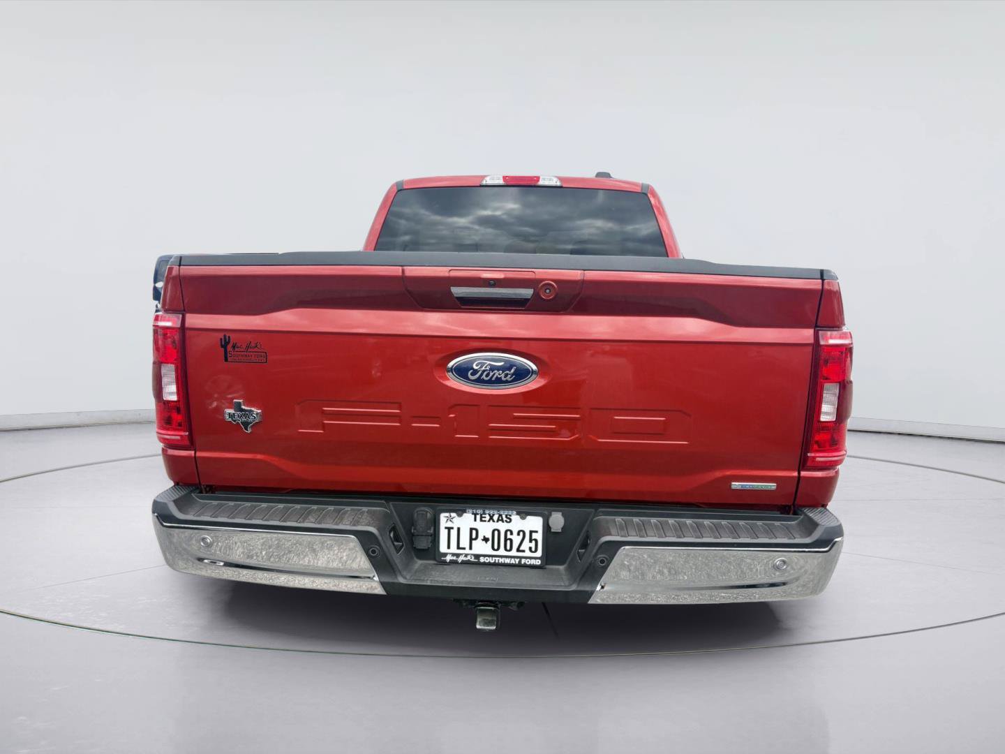 Used 2023 Ford F150 XLT w/ Equipment Group 302A High RWD image 4