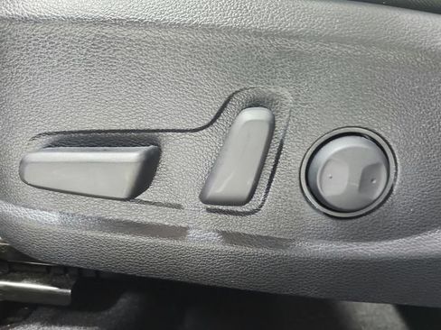Used 2025 Kia Soul GT-Line w/ GT-Line Technology Package FWD image 21