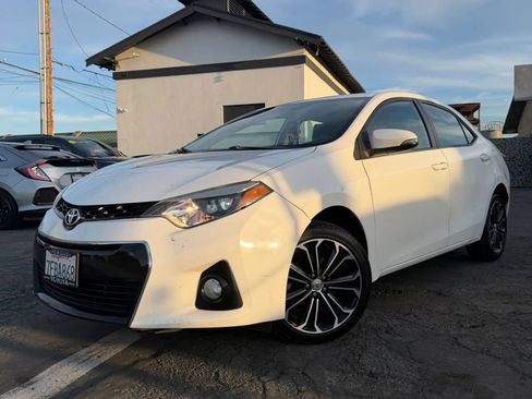 Used 2014 Toyota Corolla S FWD image 1