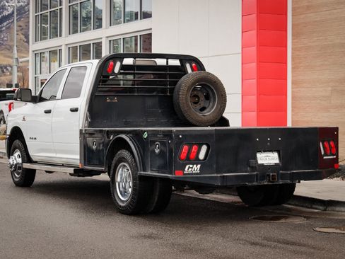 Used 2022 RAM 3500 Tradesman w/ Chrome Appearance Group image 6