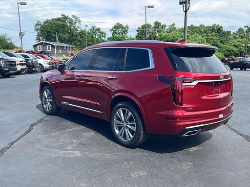 Used 2024 Cadillac XT6 Premium Luxury AWD/4WD image 3