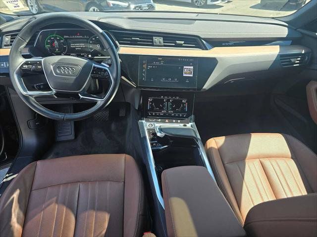Used 2024 Audi Q8 e-tron Premium Plus AWD/4WD image 21