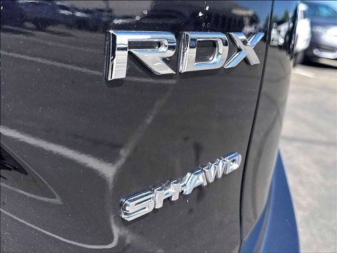 Used 2024 Acura RDX SH-AWD w/ Technology Package image 11