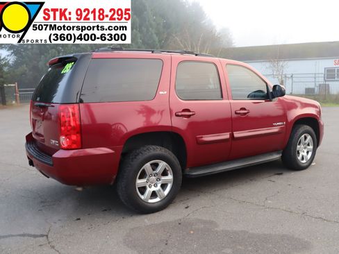 Used 2007 GMC Yukon SLT w/ SLT Preferred Equipment Group image 7