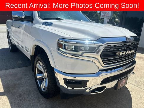 Used 2021 RAM 1500 Limited w/ Trailer Tow Group AWD/4WD image 2