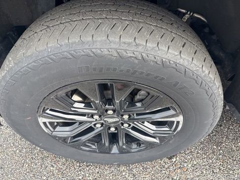 Used 2024 Ford F150 Lariat AWD/4WD image 10