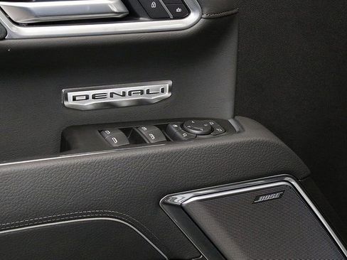 New 2026 GMC Sierra 1500 Denali w/ Denali Reserve Package image 27