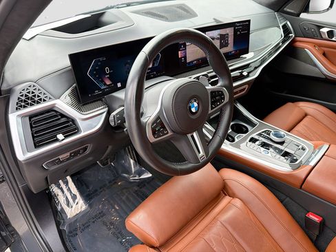 Certified 2023 BMW X7 M60i w/ Executive Package image 26
