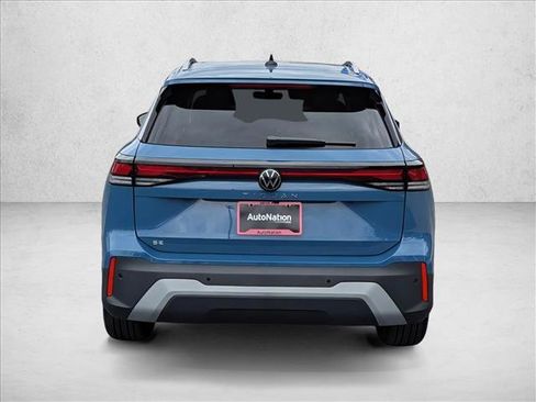 New 2026 Volkswagen Tiguan SE image 6