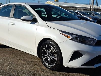 Used 2024 Kia Forte LXS