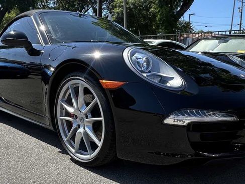Used 2014 Porsche 911 Carrera 4S AWD/4WD image 1
