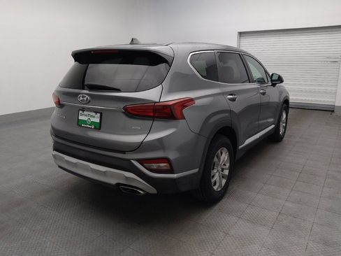 Used 2019 Hyundai Santa Fe SE image 9
