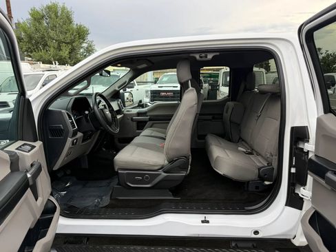 Used 2015 Ford F150 XLT w/ Equipment Group 301A Mid RWD image 16