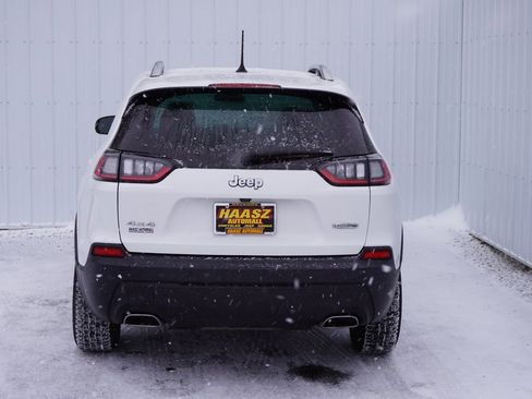 Used 2020 Jeep Cherokee Latitude Plus w/ Cold Weather Group image 5