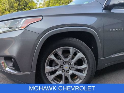 Used 2018 Chevrolet Traverse Premier AWD/4WD image 34
