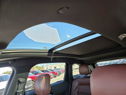 New 2026 Lincoln Nautilus Reserve image 9