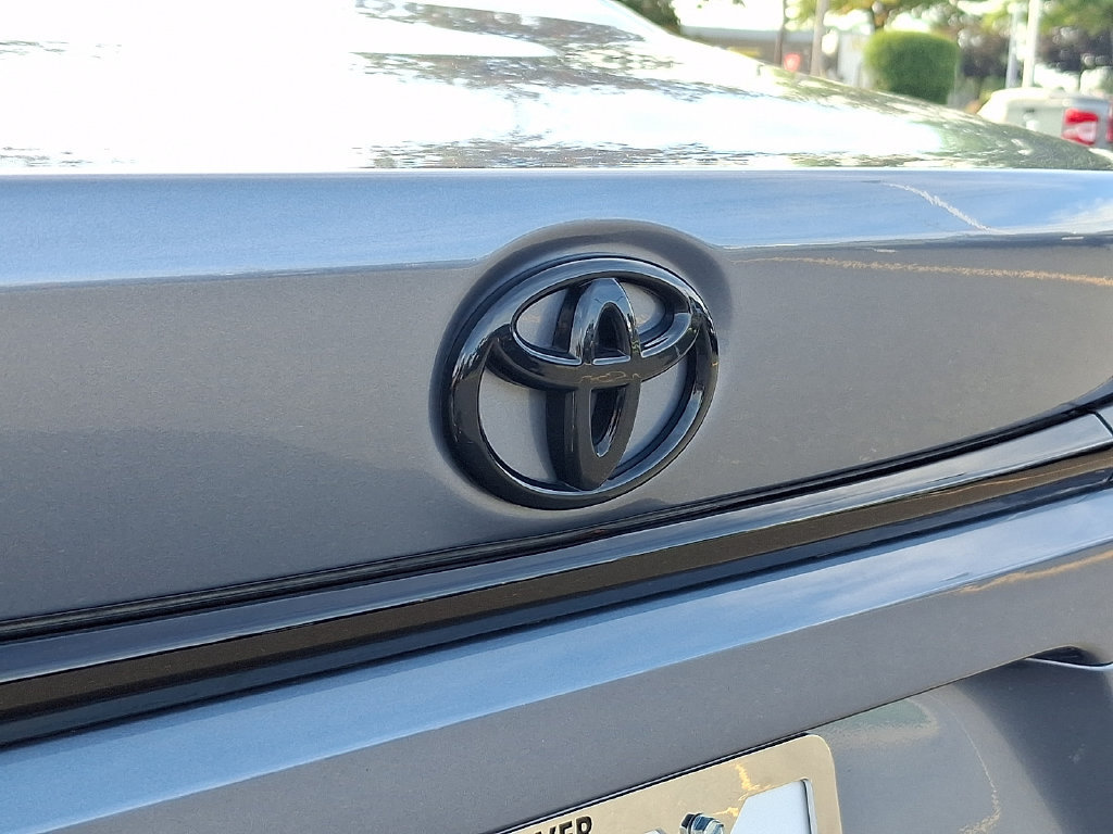 Certified 2025 Toyota Corolla LE FWD image 28