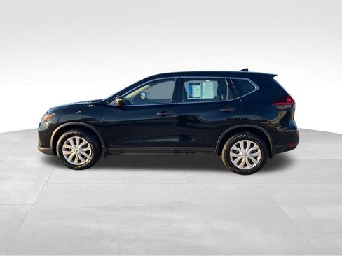 Used 2019 Nissan Rogue FWD image 2
