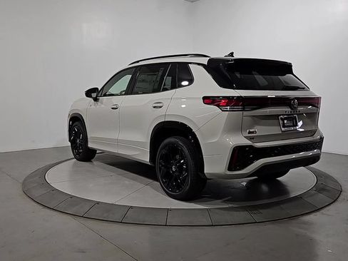 New 2026 Volkswagen Tiguan SE R-Line AWD/4WD image 3