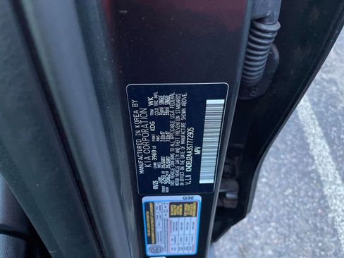 Used 2025 Kia Seltos S image 28