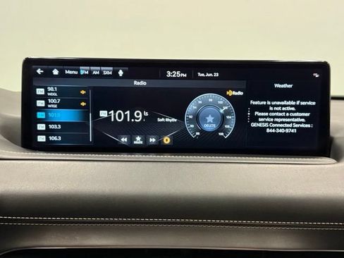 Used 2024 Genesis GV80 2.5T AWD/4WD image 24