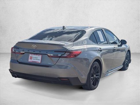 Certified 2025 Toyota Camry SE image 5