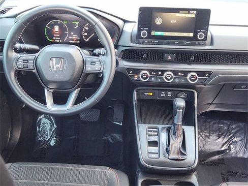 Used 2025 Honda CR-V Sport image 28