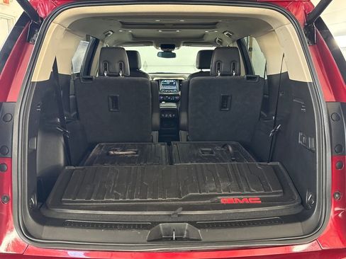 Used 2019 GMC Acadia Denali w/ Technology Package image 32