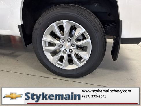 Used 2023 Chevrolet Silverado 1500 Custom image 10
